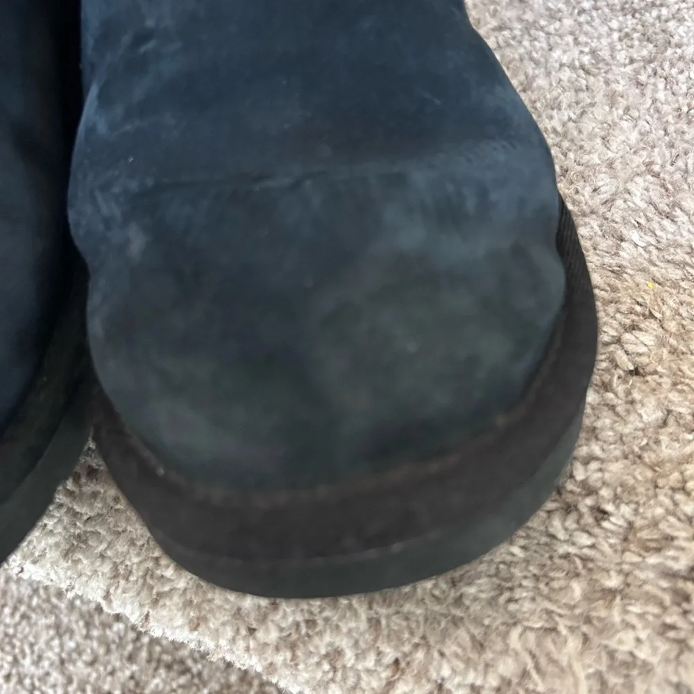 UGG Remora Black Suede Boots with Shearling Interior. Silver buckle. Y2K. Cozy.
